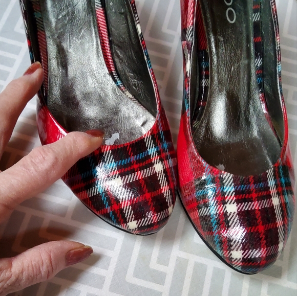 Aldo Red Tweed Plaid Tartan Patent Leather Heels - Picture 3 of 7